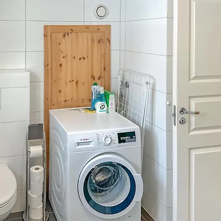 2 Bedroom Pet Friendly In * Rauland